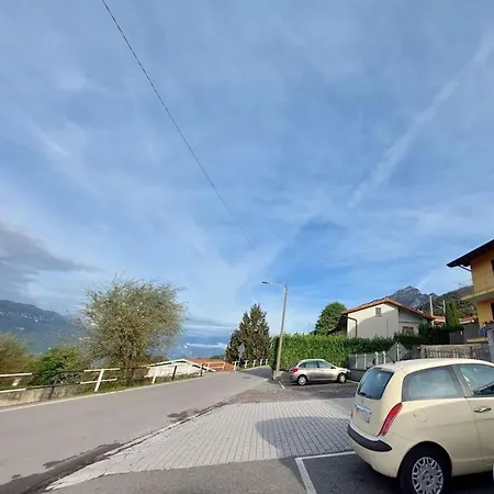 דירה Mandello Panoramico