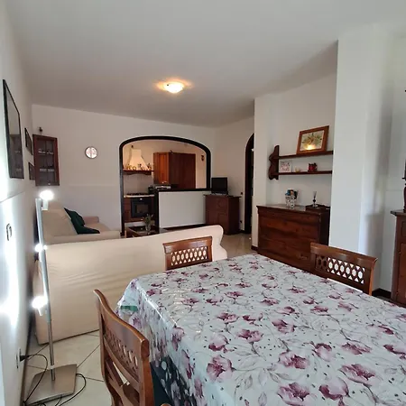 Mandello Panoramico אבאדיה לריאנה